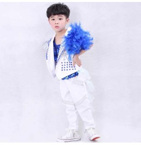 Custom size Children boys blue white Leather feather jazz dance costumes model show singers baby drum performance outfits Shrug rhinestone sequin clothes for kids